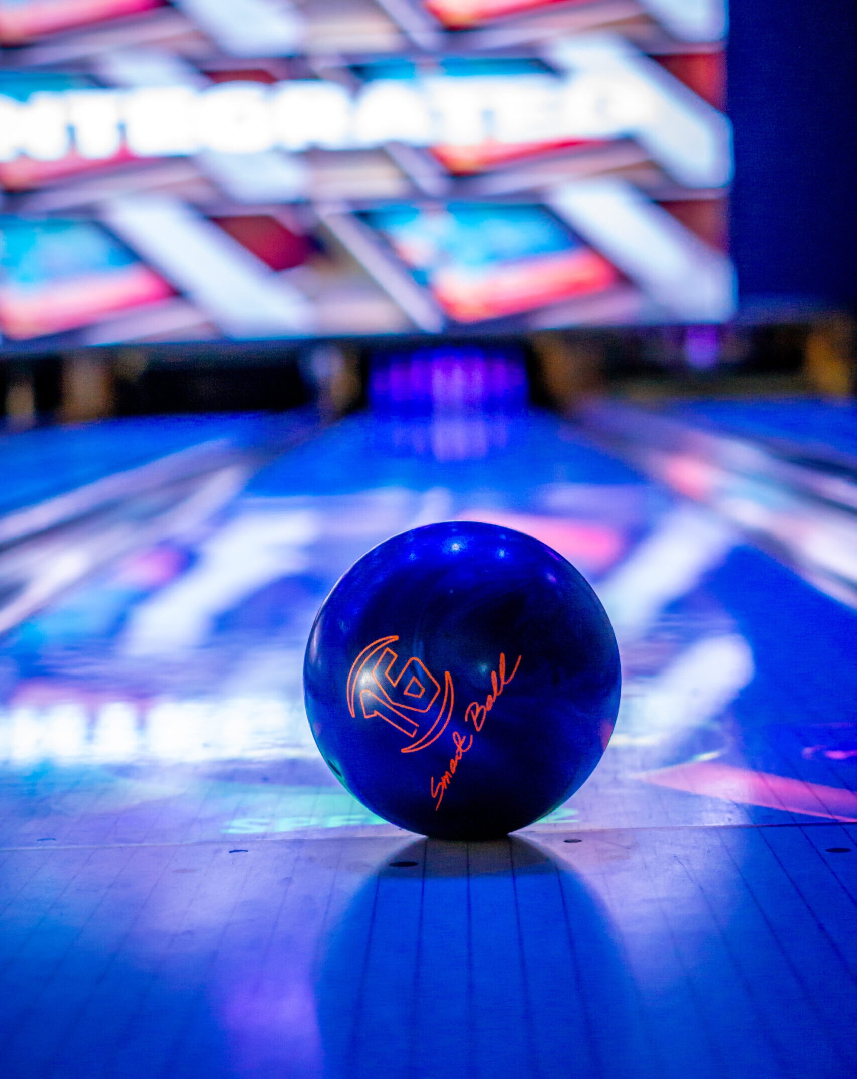 A lit bowling lane at Bowling Almere